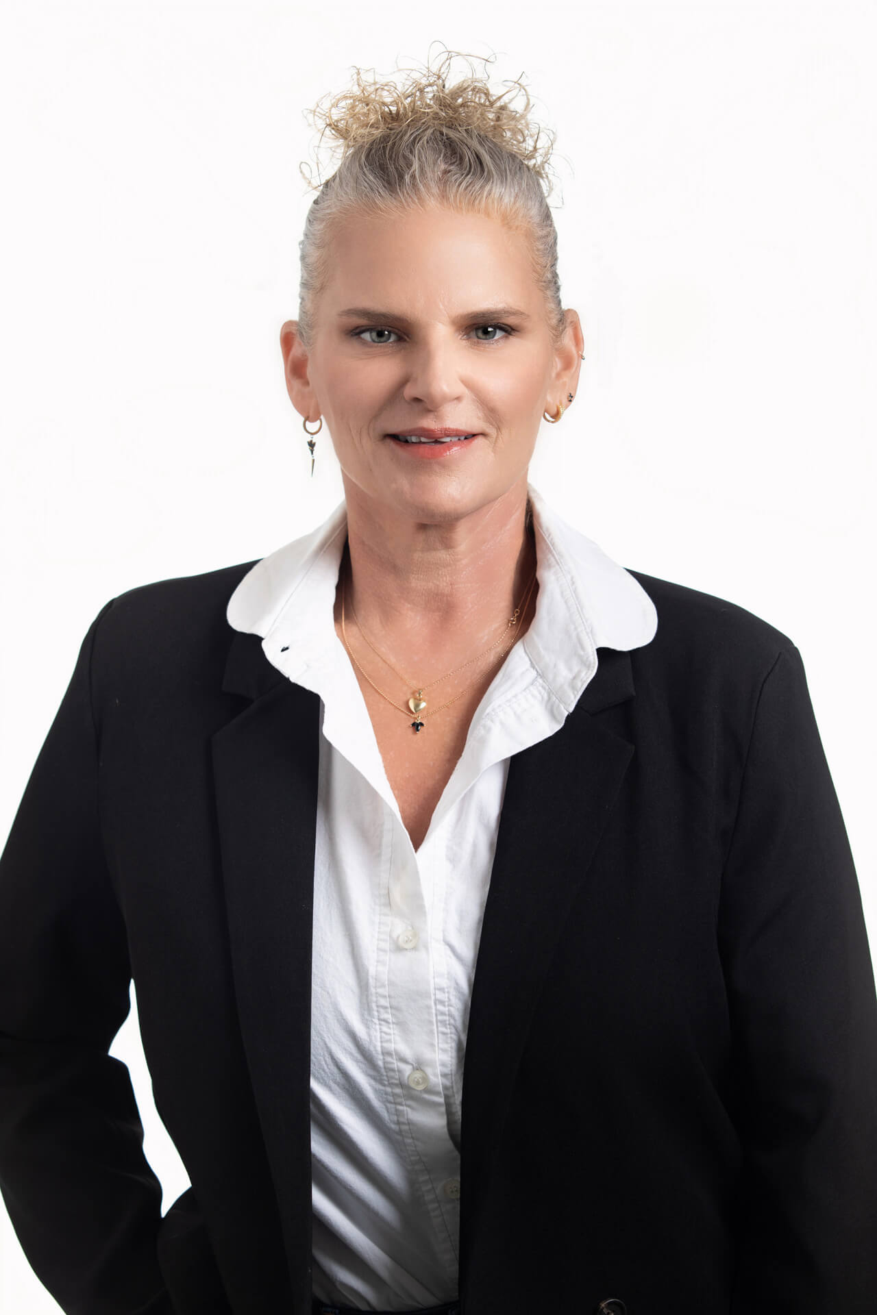 Einat
Wolff
